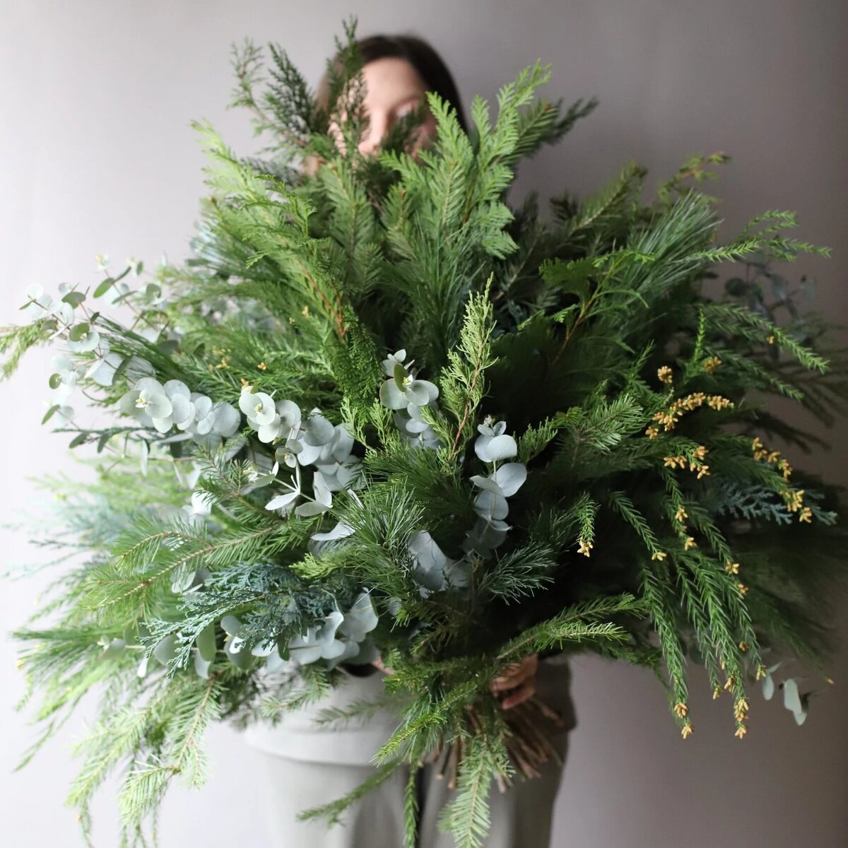 Букет из хвойных