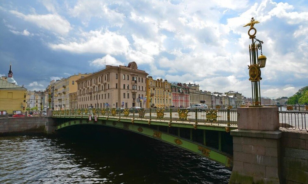 «Прекрасный как Охтинский мост...» - спел нам однажды светлейший Борис Борисович Гребенщиков, навеки обессмертив это прекрасное транспортно-архитектурное сооружение.
