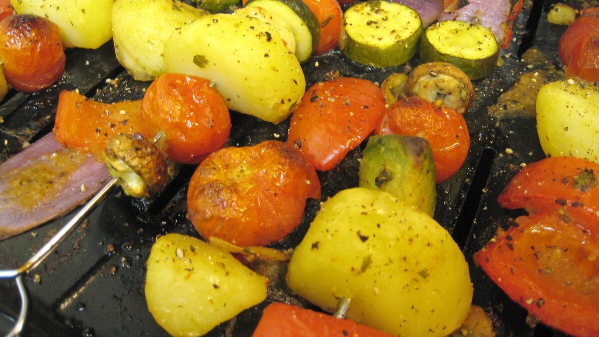    Неплохая замена традиционному шашлыку