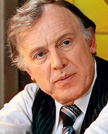 Иннокентий Михайлович Смоктуновский.Фото Яндекс.Картинки.