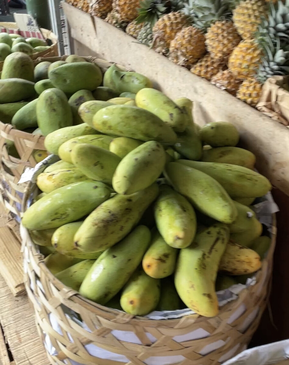 Манго на рынке Бали. Личное фото 