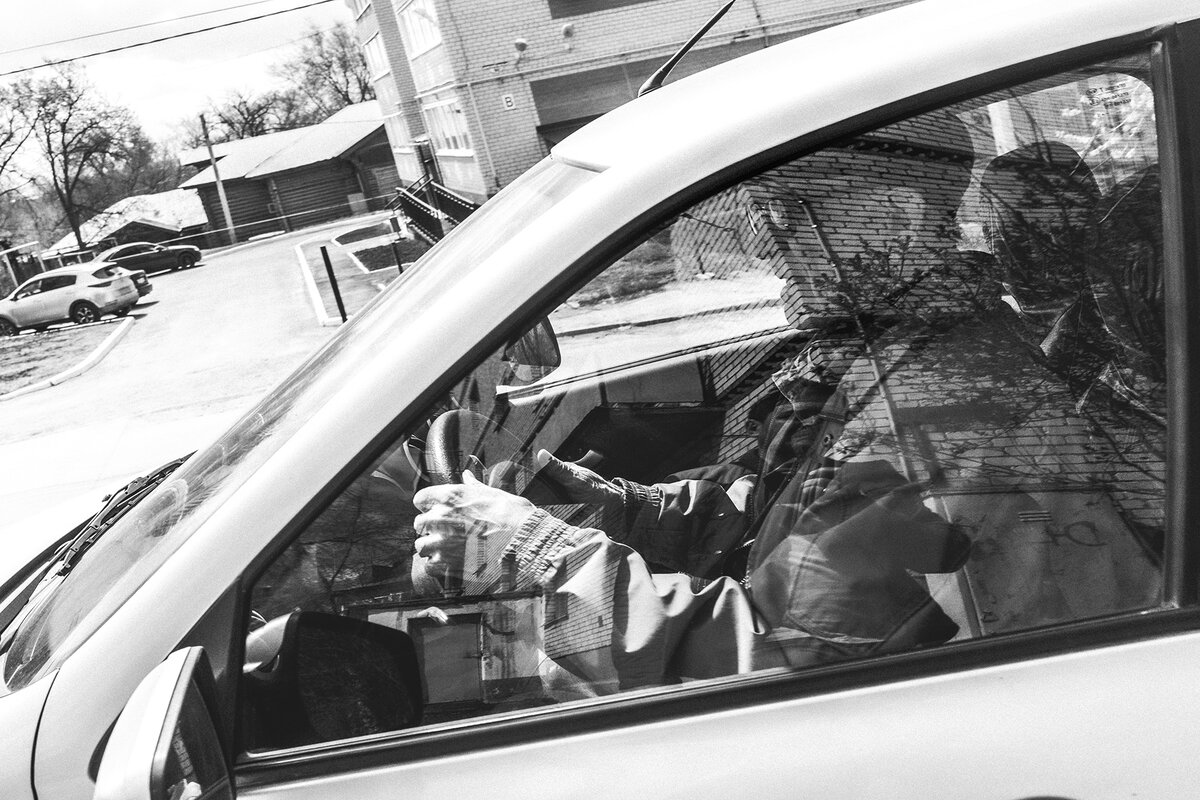 Фото автора, на котором можно разглядеть и самого автора.