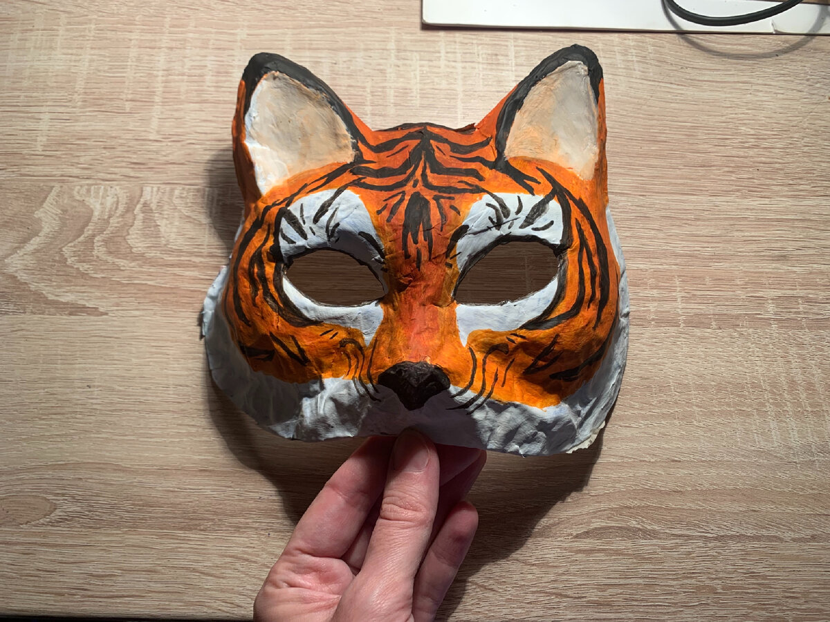 Сдали на выставку вот такую тигрицу