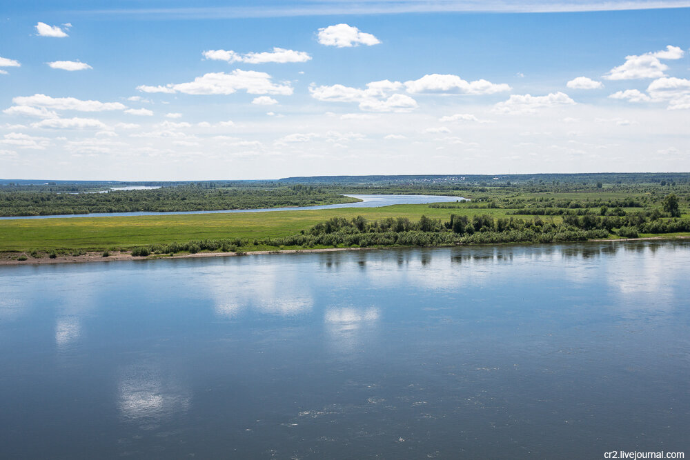 Крупная сибирская река