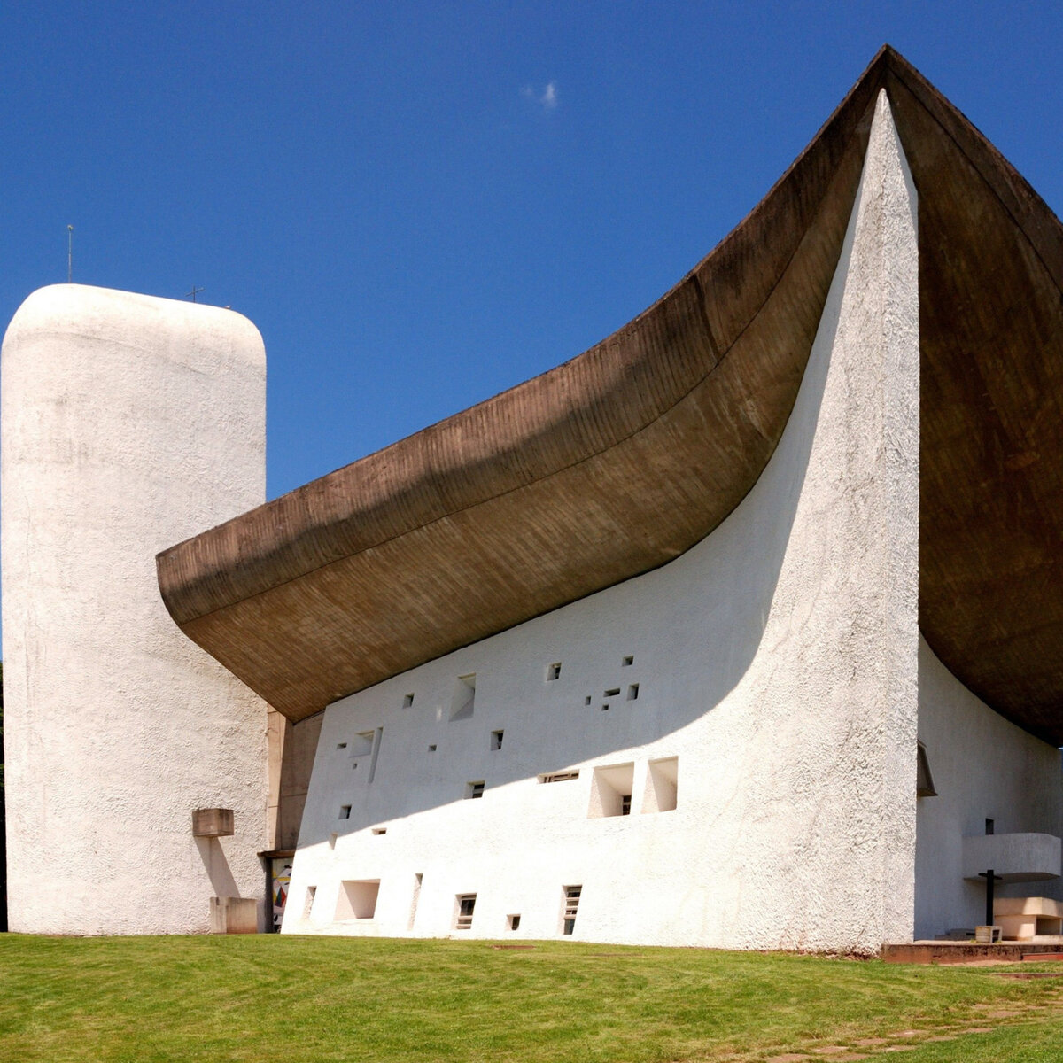 Капелла Корбюзье в Роншане