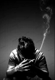 Люди которые курят- чаще подвержены депрессии. 