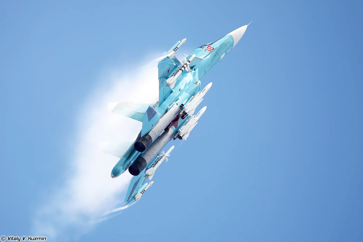 Су-34 (https://www.vitalykuzmin.net)