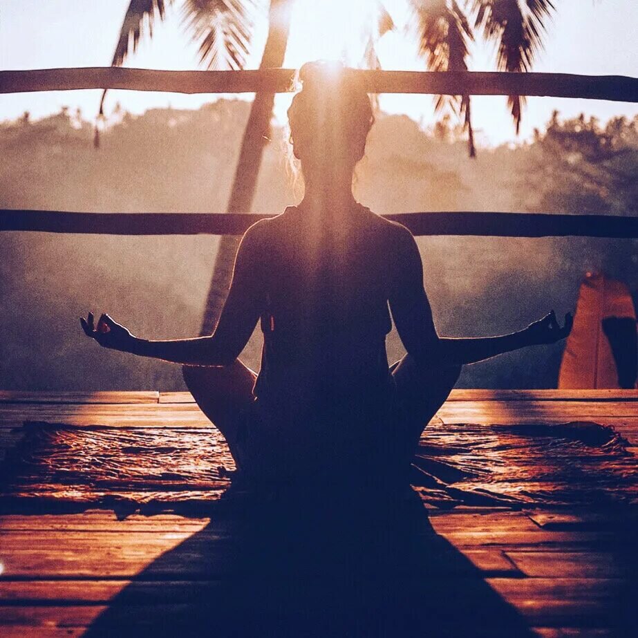 Побыть с самой собой. Медитация. Фото из свободного источника.