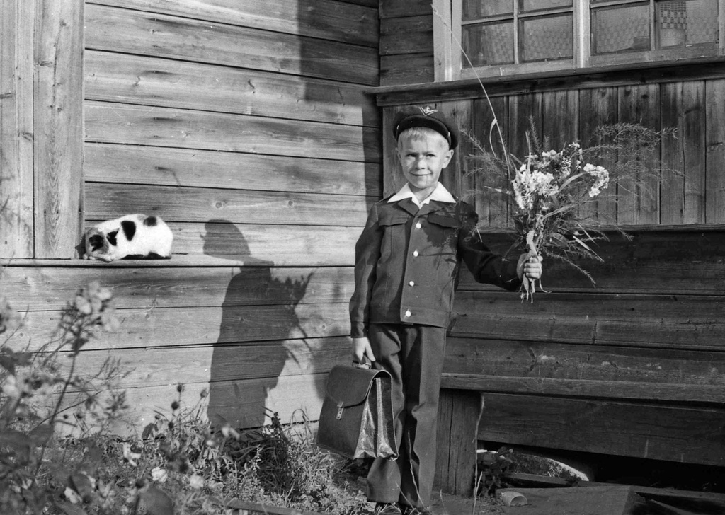 Александр Кружков Игорь Маслов готов пойти в первый класс
Дата съемки: 1 сентября 1976