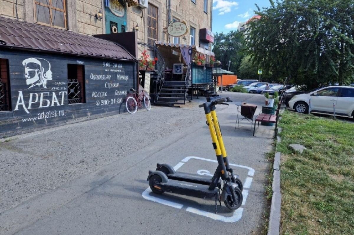    Платные парковки в Томске обозначат синим цветом