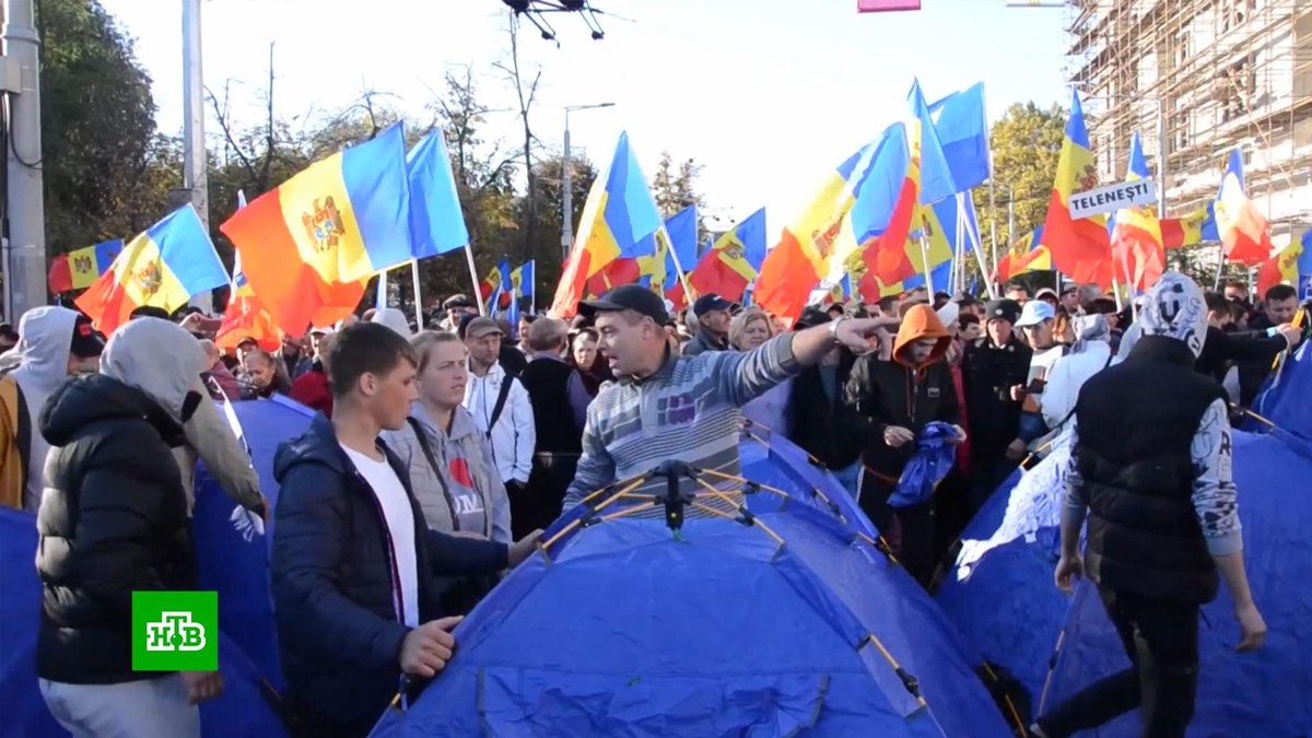    Протестующие против Майи Санду вновь выходят на улицы Кишинёва