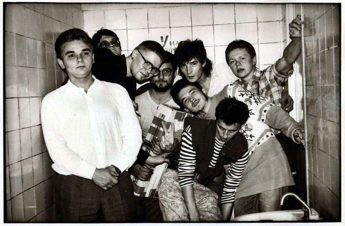 Так выглядела группа в 1989 году.