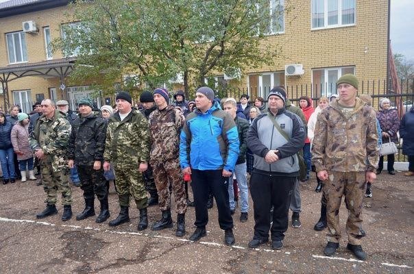    В Сорочинске проводили очередную группу защитников на боевую подготовку Белов Михаил Александрович