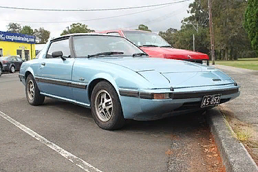 Mazda RX-7 — спортивный автомобиль, выпускавшийся японским автопроизводителем Mazda с 1978 по 2002 год.