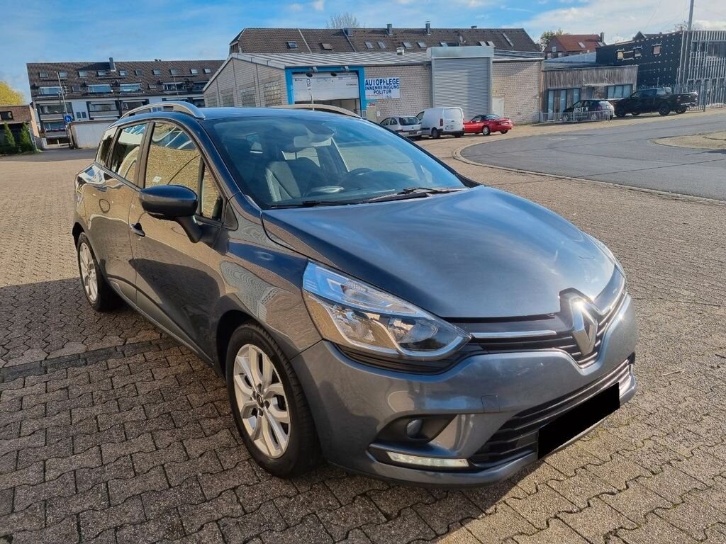 Современная внешность. В более дорогих комплектациях есть LED оптика