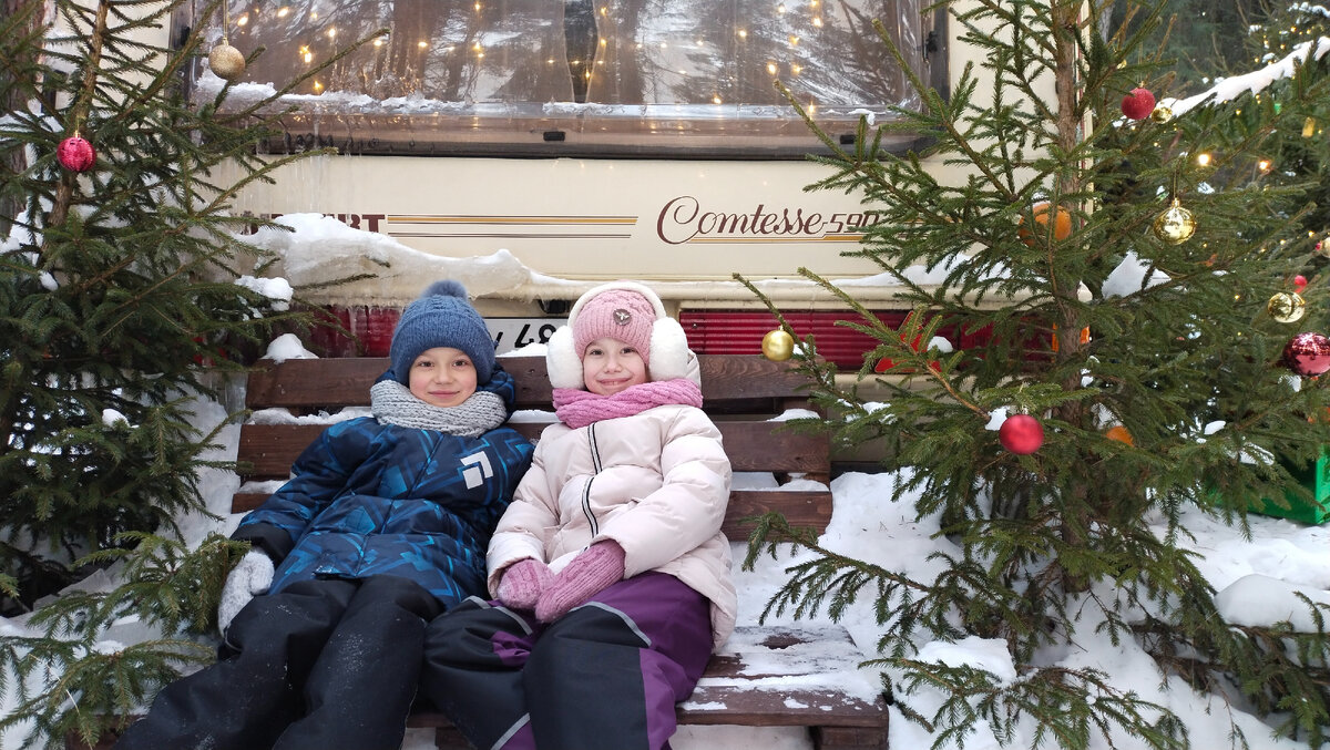 Успели сделать Новогоднюю фотосессию.