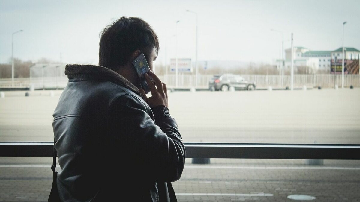     За время проведения спецоперации, россиян стали очень часто беспокоить звонки из правоохранительных органов, которые в подавляющем большинстве делают мошенники