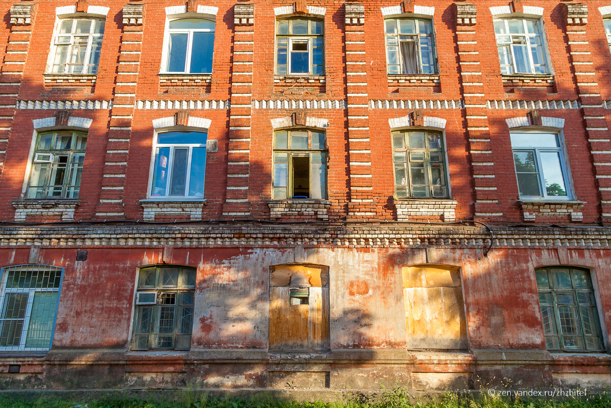 Морозовский городок в Твери: смешение эпох, разруха и архитектурные шедевры  | ЖЖитель: путешествия и авиация | Дзен