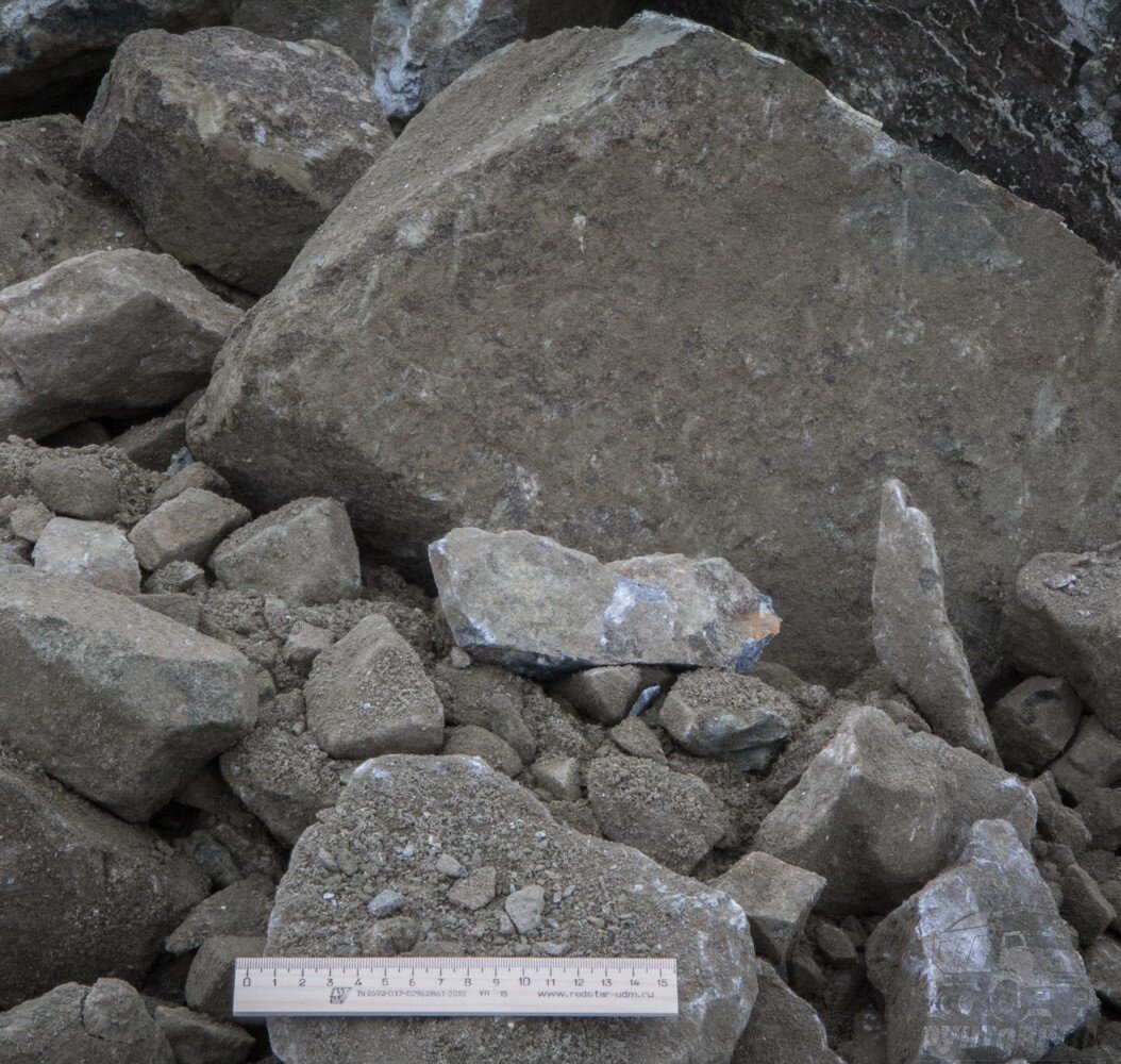 Образец крупнофракционной скалы