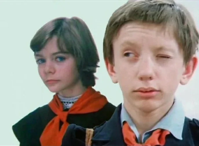 В 2021 году исполняется 36 лет со дня выхода на экраны любимого детского сериала «Гостья из будущего».-3