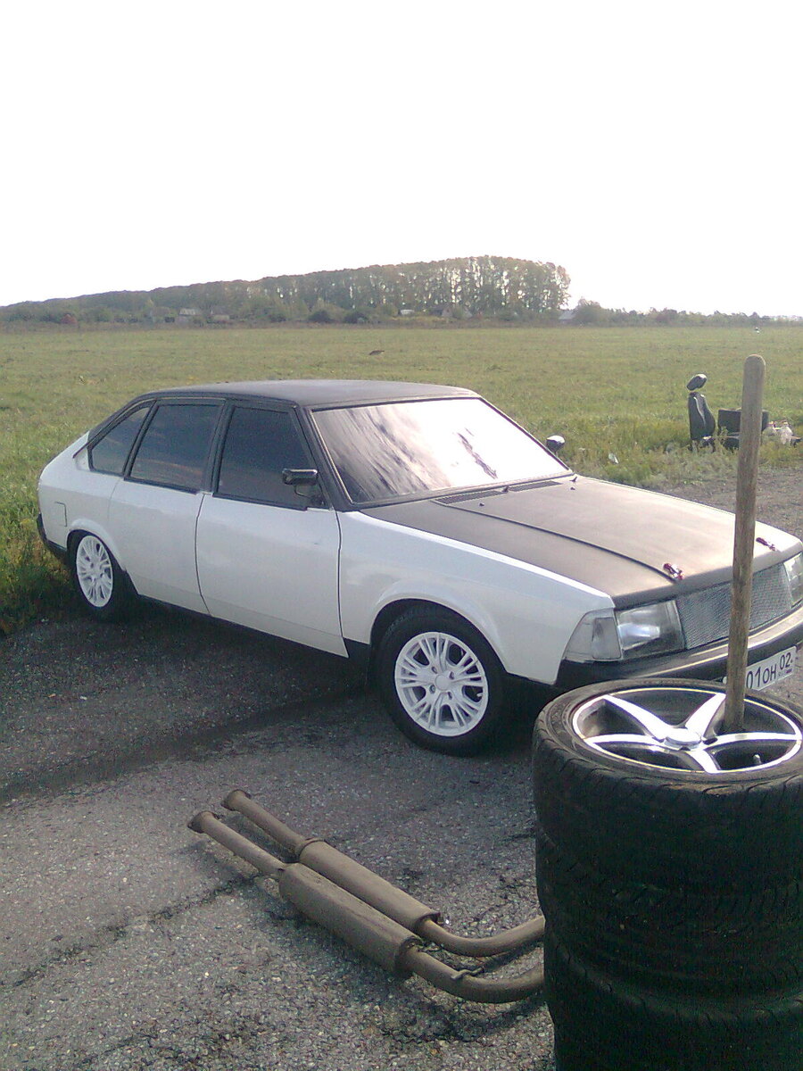 А это самая любимая моя машина с детства(не знаю почему) 