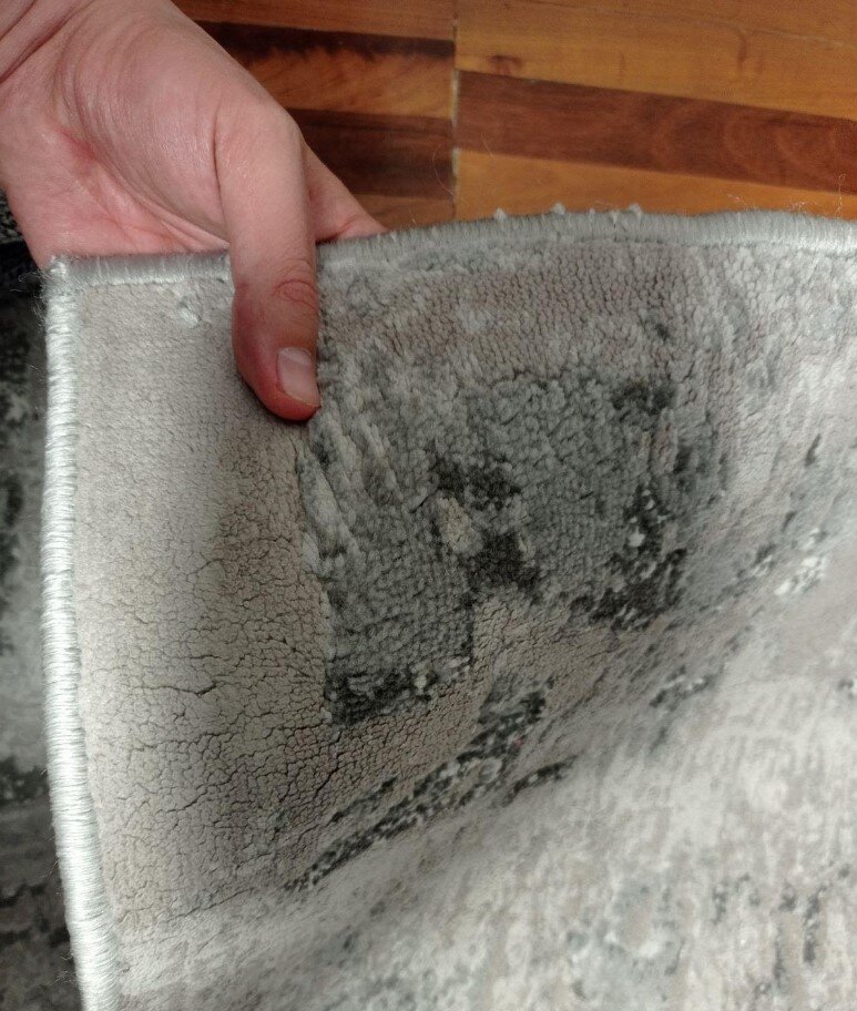 Ковер для спальни, хозяевами которого чаще являются дети