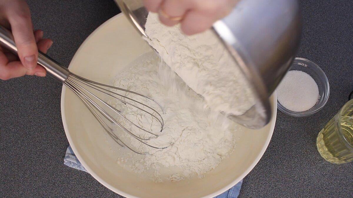 листайте карусель 
