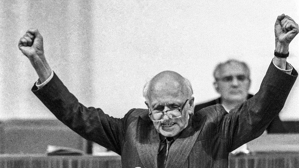 Андрей Сахаров на трибуне съезда Народных Депутатов СССР.