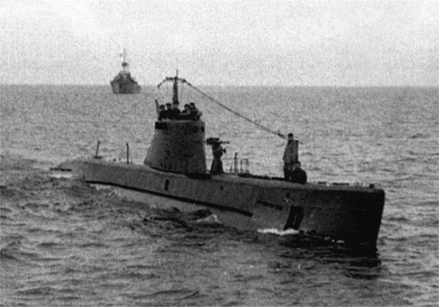 Подводная лодка М-79 ( VI-БИС серия ) на Ладожском озере