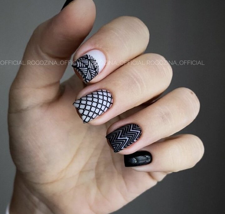 Топ 30 идей чёрного маникюра на лето 🌸 | Nadin_for_nails | Идеи ...