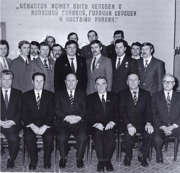 Владимир Зайцев, кавалер ордена Красного Знамени, в группе награждённых после операции в Тбилиси (1983 год). Операция "Свадьба"