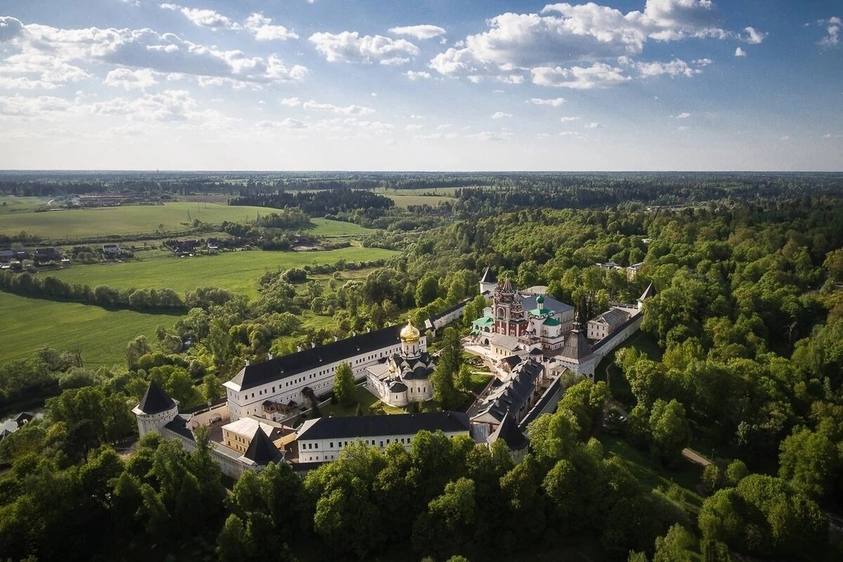 Саввино Сторожевский монастырь