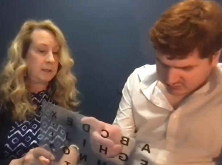 Скриншот с презентации Иана Нордлинга и Элизабет Восселер с конференции «Аутизм: Вызовы и решения» 2021