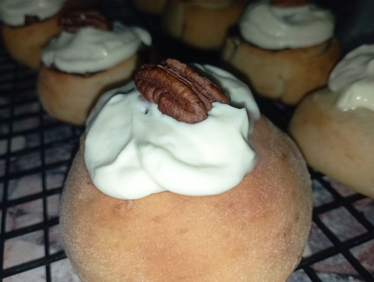 Готовая булочка. Фото автора