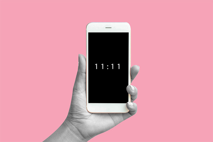    Вспомни, как часто ты видела на экране смартфона время 11:11? Если это происходит регулярно, то стоит подумать, что бы это могло значить лично для тебя.