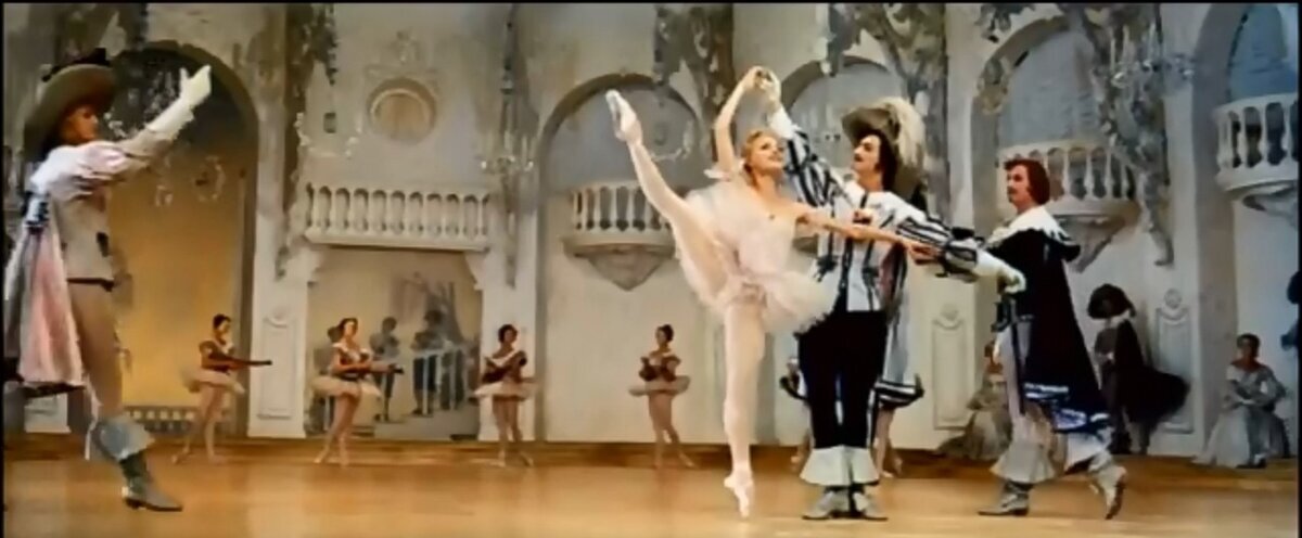 Например, Алла Сизова в 1964 году. 