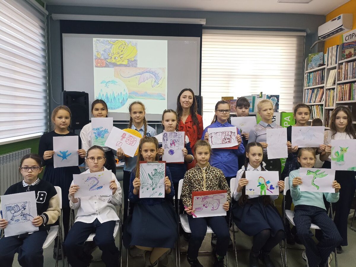 Писатель Антонина Яхина с юными читателями