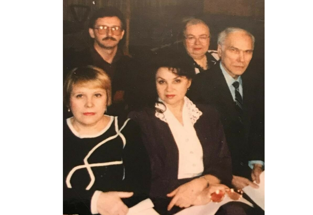 ​Художественный совет. Клара Хайретдинова, Сирина Латыпова, Ренат Еникеев, Камиль Файзрахманов, Наталья РостовцеваФото: из личного архива Сирины Латыповой