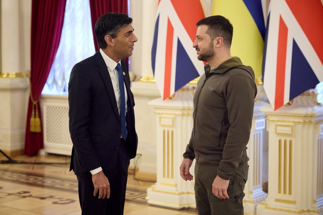     Премьер-министр Великобритании Риши Сунак с президентом Украины Владимиром Зеленским во время визита в Киев / Пресс-служба президента Украины