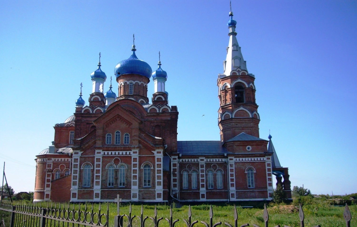 Коробейниково Алтайский край монастырь. Храм в Коробейниково Алтайский край. Богородице-Казанский монастырь (Коробейниково). Коробейниково. Церковь Казанской иконы Божией матери.