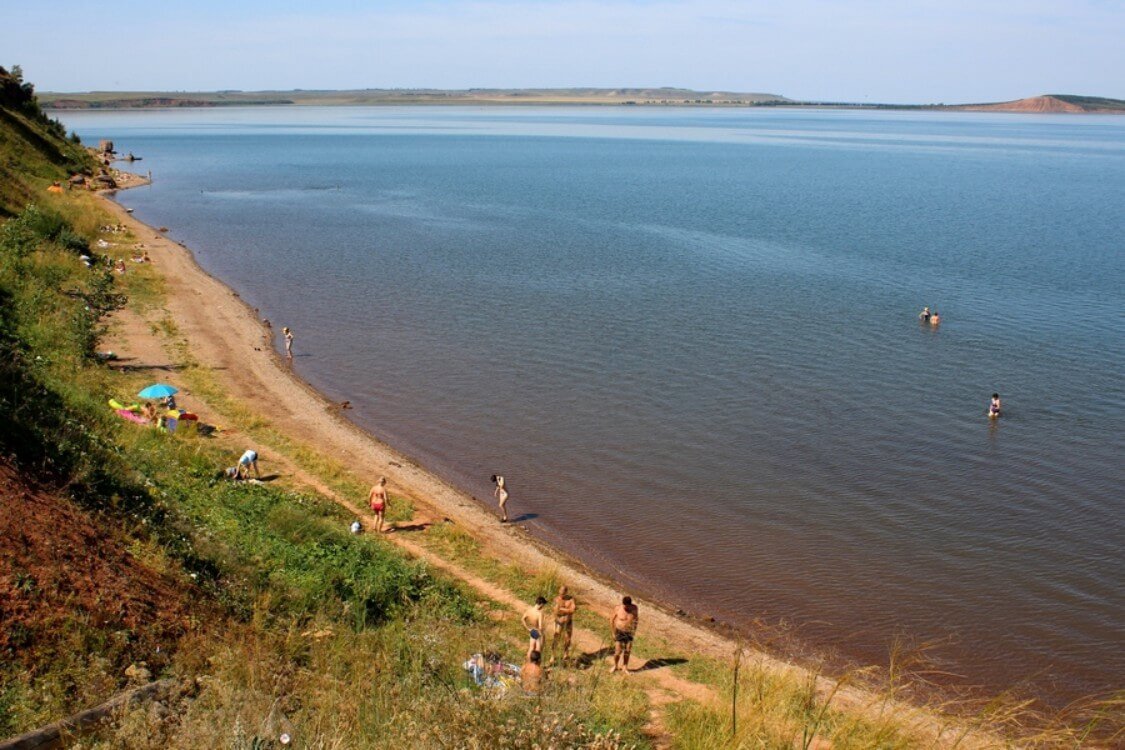 Озера возле уфы. Природный парк Аслыкуль. Оз Аслыкуль Башкирия. Озеро Аслыкуль в Башкортостане. Аслыкуль Давлеканово.