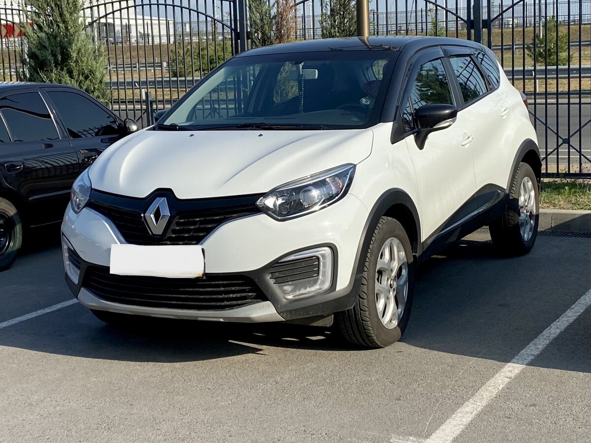 Renault Kaptur - не смог покорить российский рынок 
