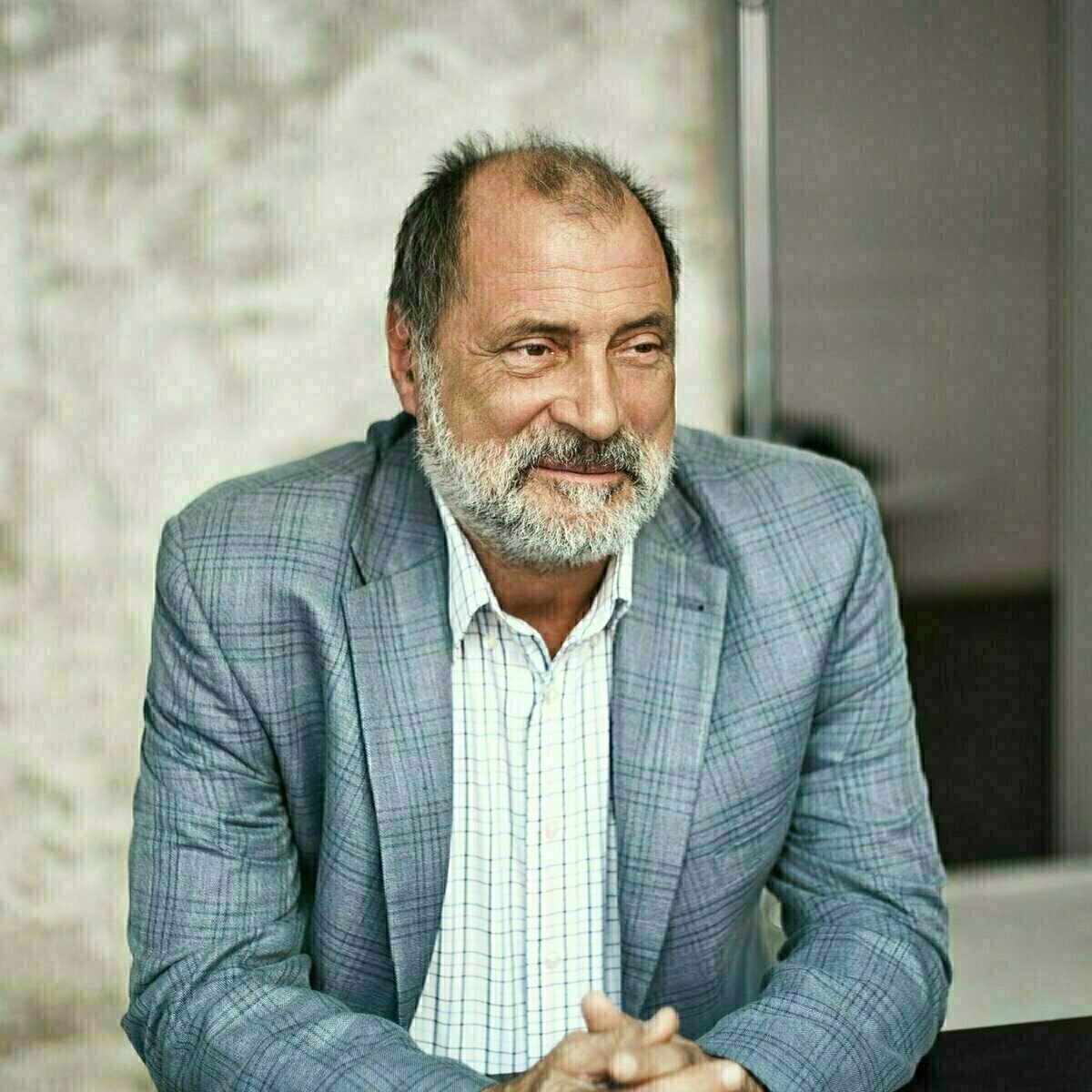 Добавьте описание