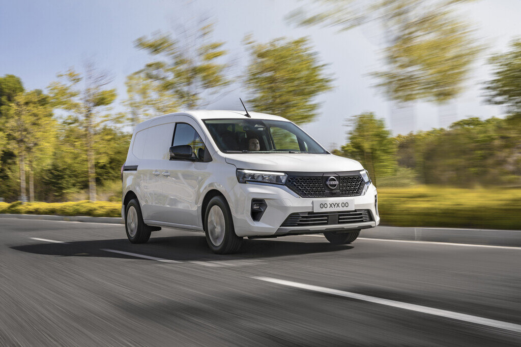 Nissan Townstar Nissan Townstar не что иное, как японская версия Renault Kangoo