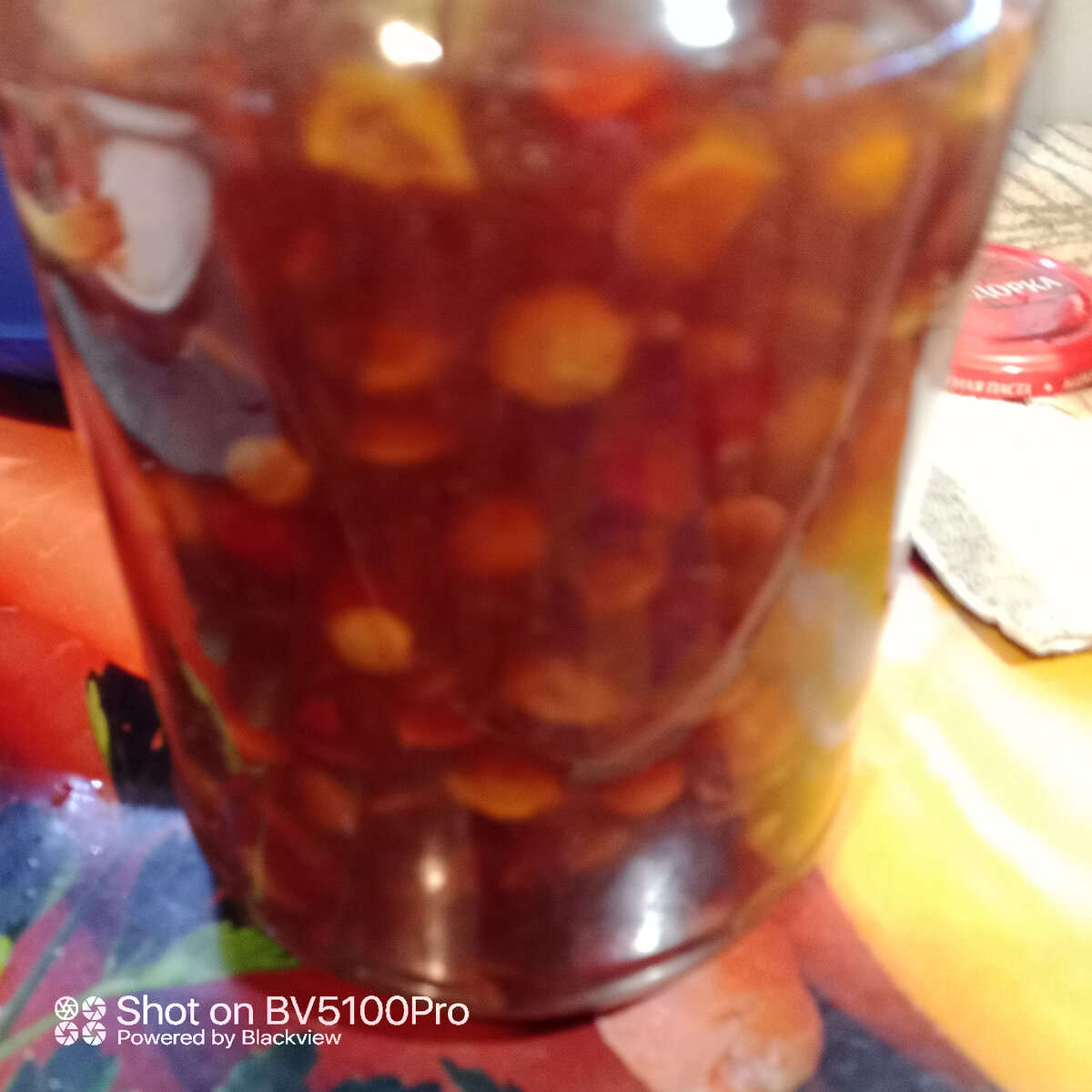 Вот так калина меняет цвет при излишнем нагревании. Фото автора