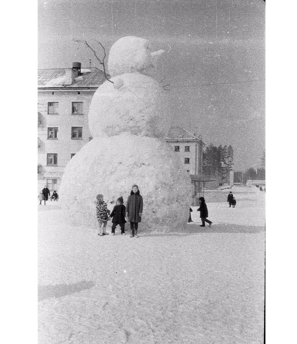 «В 1962 г. вместо города областного подчинения Заречный создана закрытая зона Пенза-19. В 1992 году городу было возвращено историческое название Заречный. Фотография из архива Аглаи Корн».