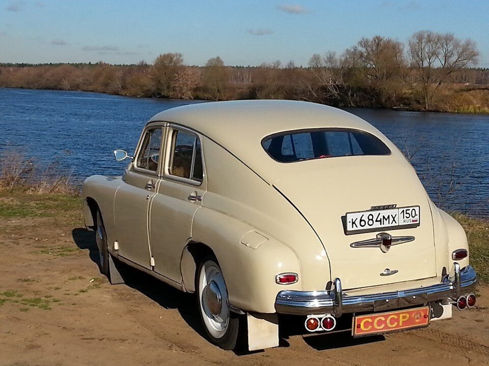 ГАЗ-М20 «Победа» сзади. Источник фото: drive2.ru