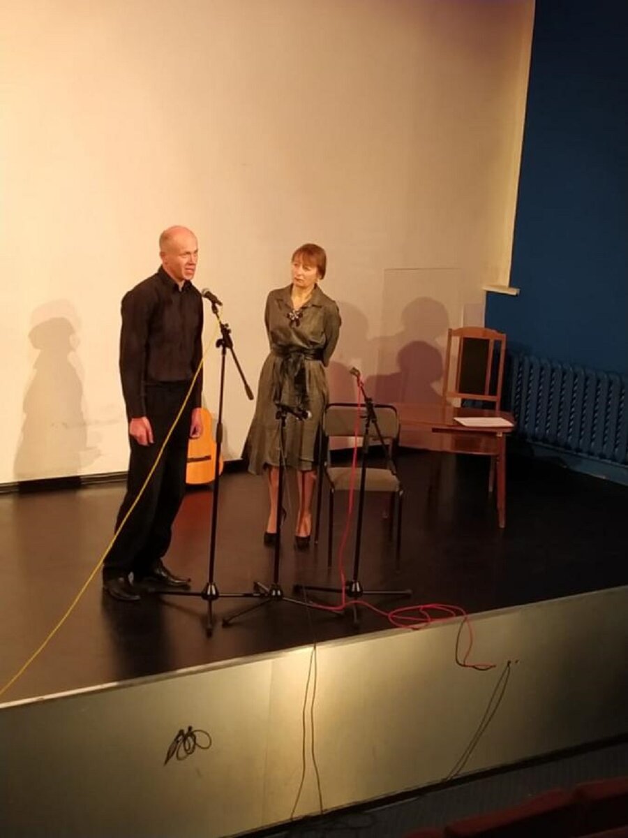 Режиссер документального фильма «Мятежная нежность Сэды Вермишевой» Андрей Филин и соавтор фильма, Татьяна Феофанова