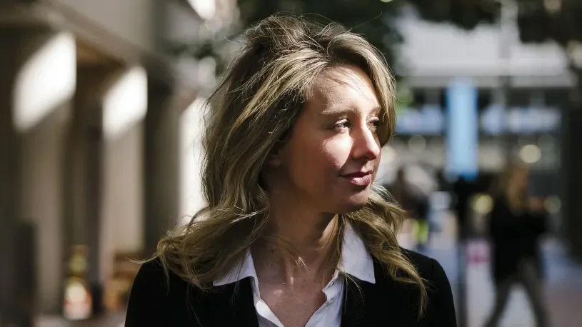 Элизабет Холмс. Фото Michael Short / Bloomberg via Getty Images