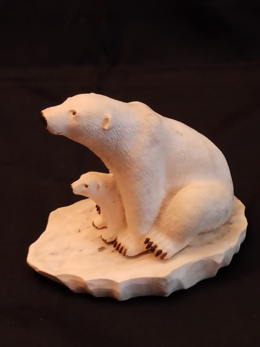 Умка с мамой?